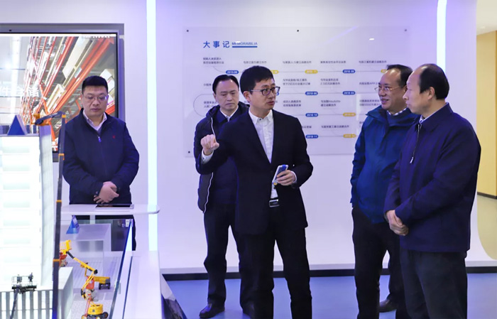江苏省发改委副主任林康调研乐竞体育发展情况-2.jpg